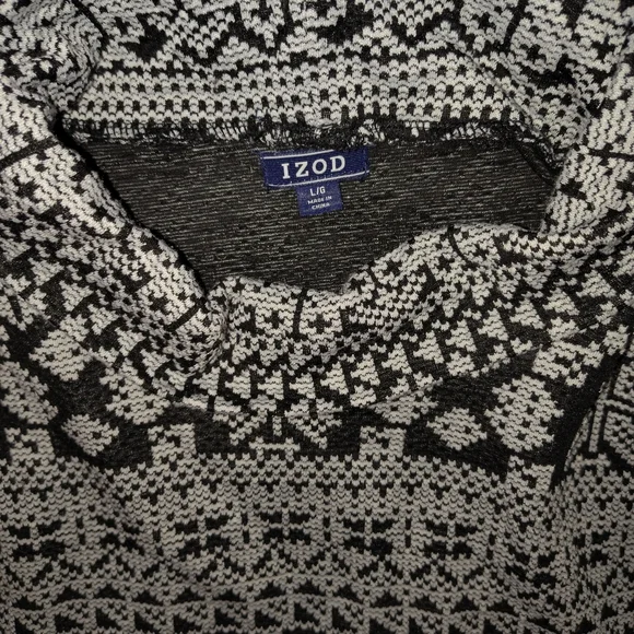 Izod Black and White Patterned Sweater - Picture 4 of 5